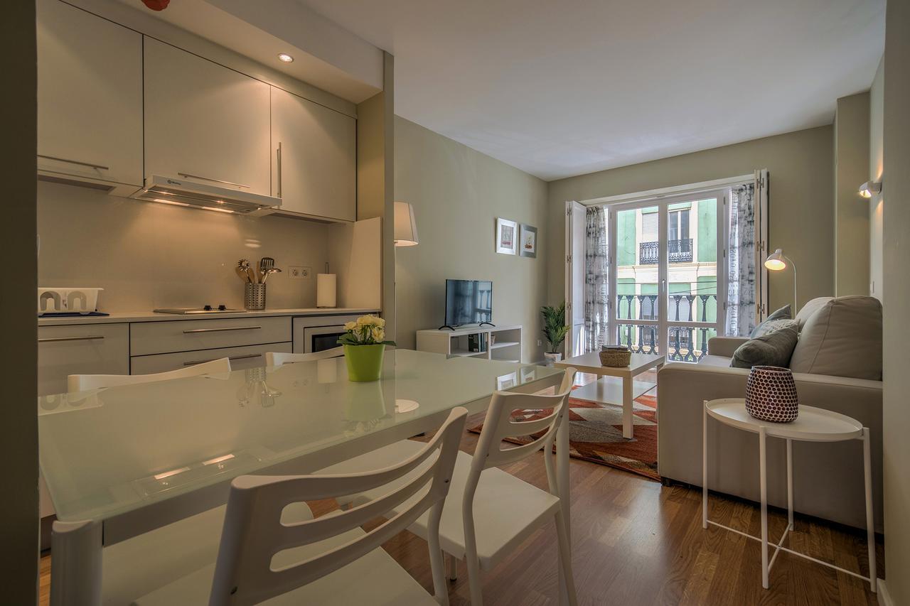 Beds & Breaks Nyman Apartment Valencia Ngoại thất bức ảnh